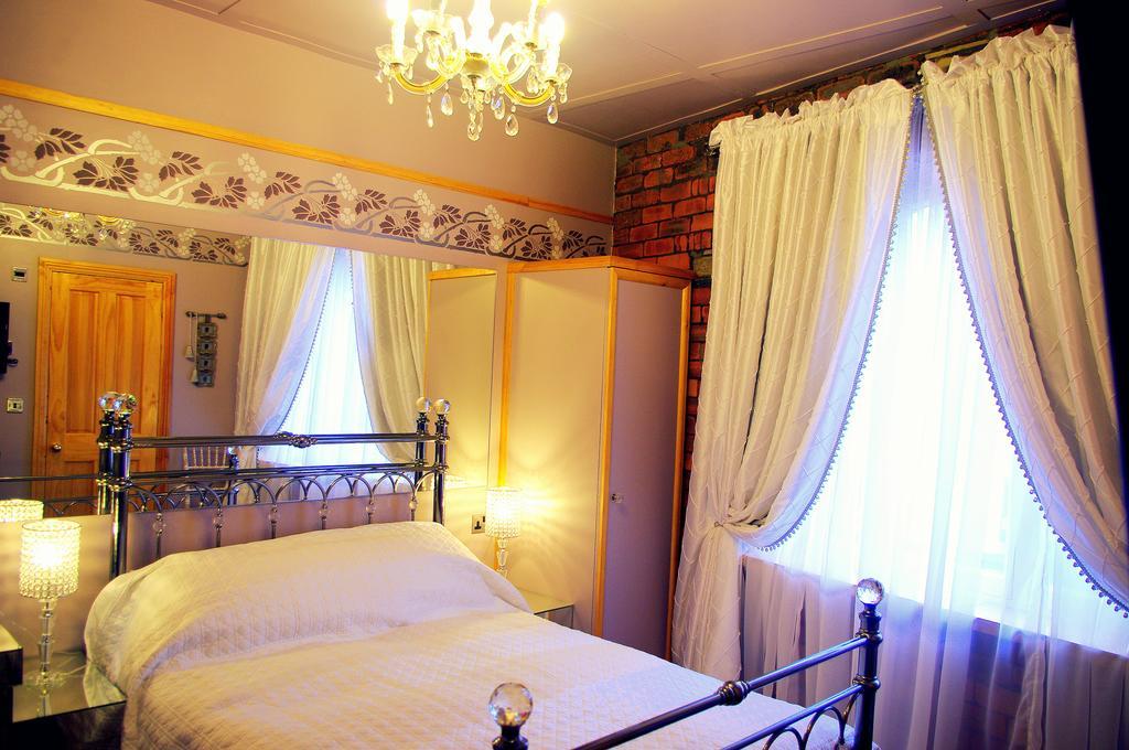 Crown House Suites Галифакс Номер фото